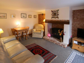 Hollyhocks Cottage